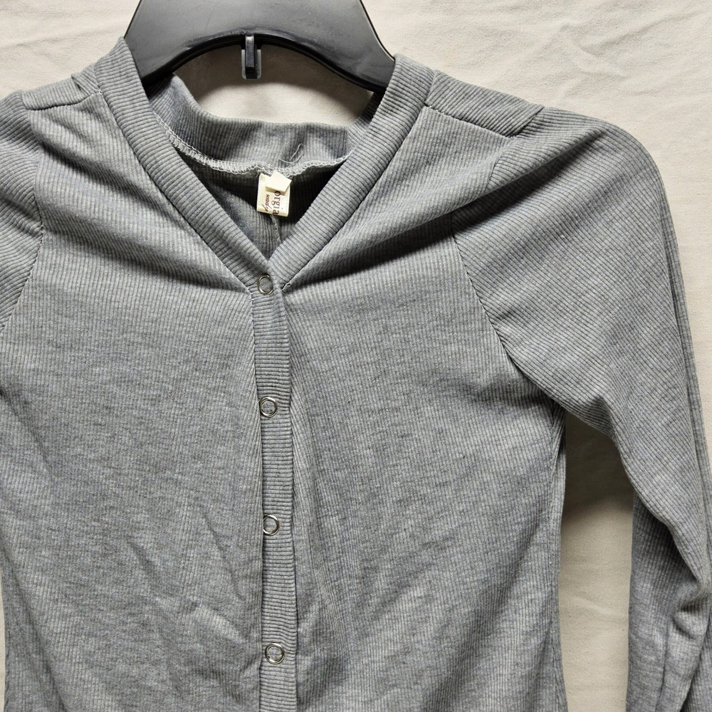 Giorgia & Johns Romper Womens Large Gray Long Sleeve Ribbed Knit Snap‎ Front